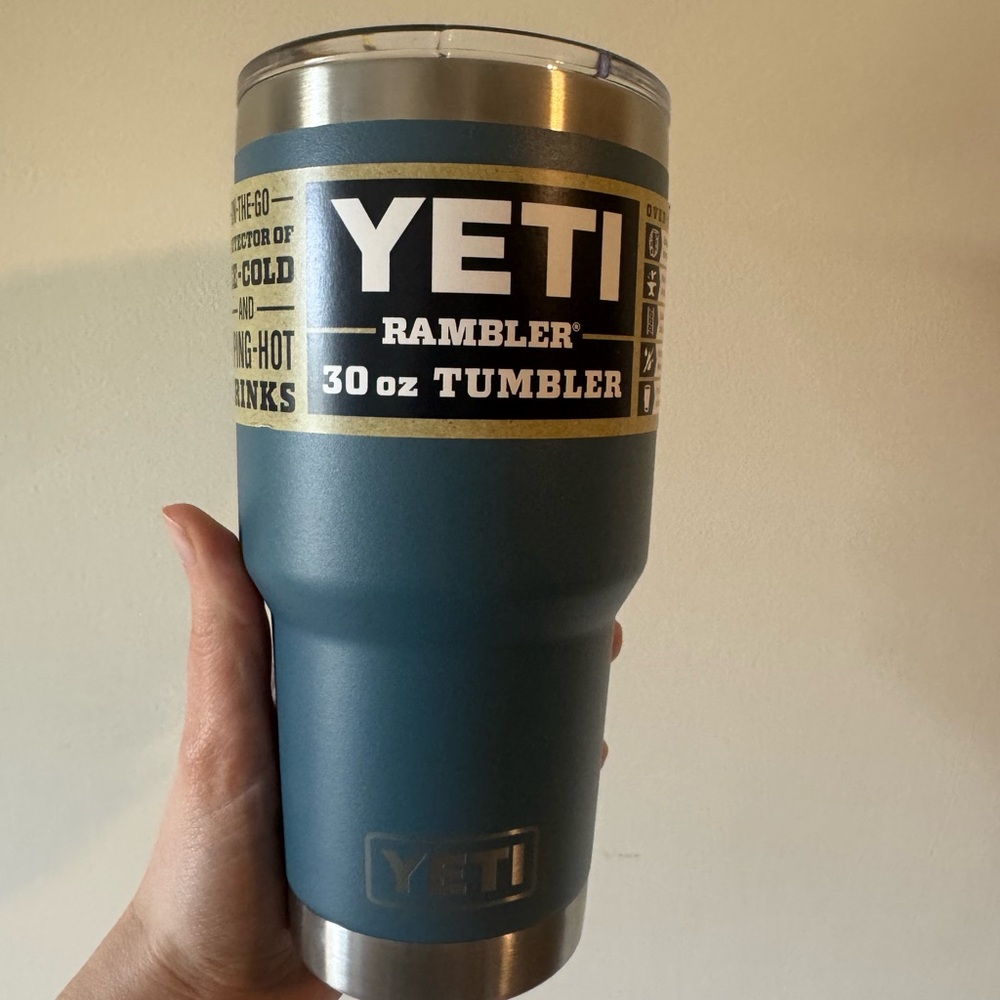 YETI Rambler 30 oz Tumbler - Teal